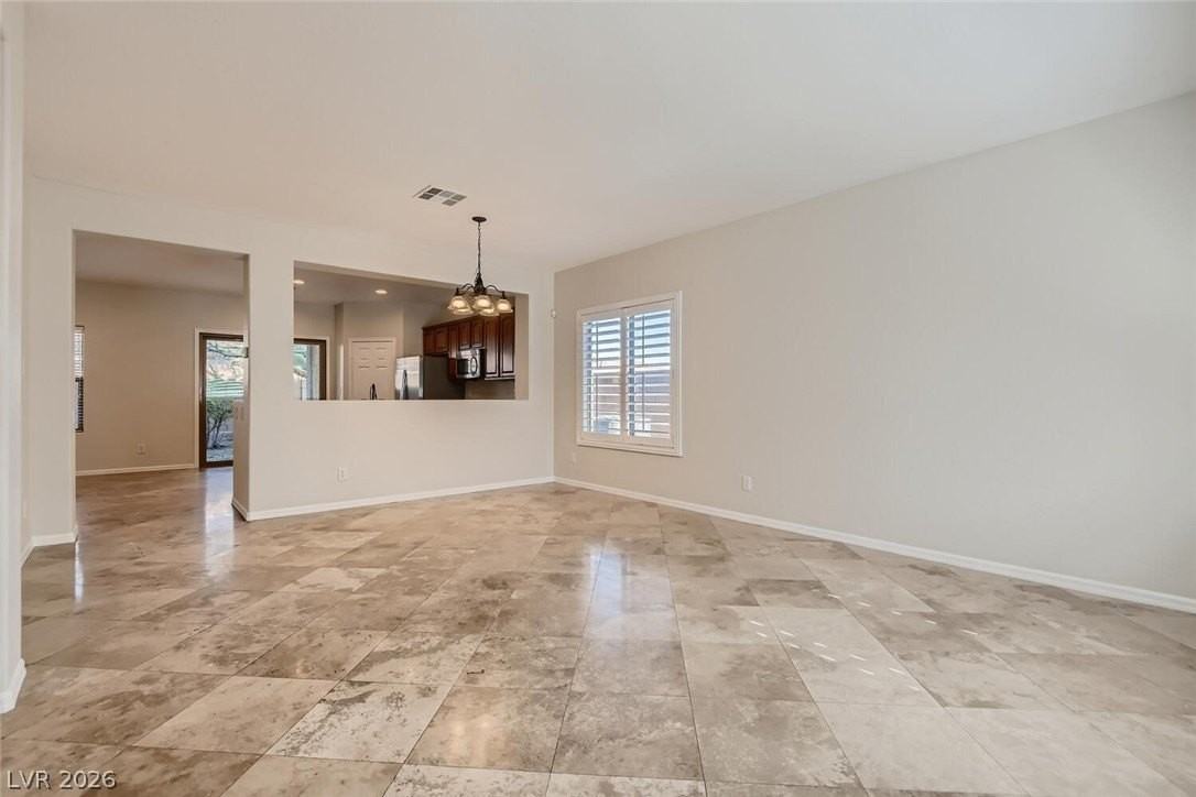 160 Jay Porter Ave - Photo 5 of 28