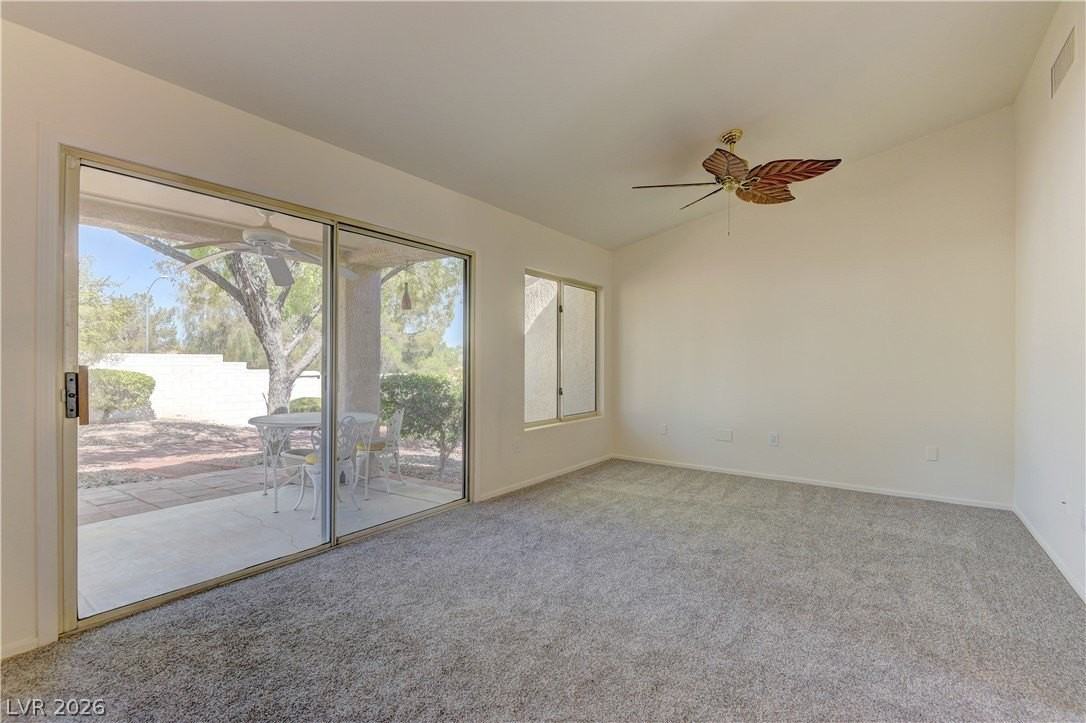 10028 Bundella Dr - Photo 3 of 21