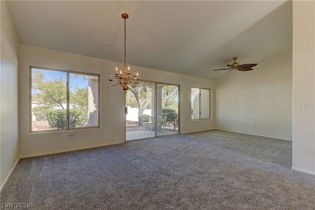 10028 Bundella Dr - Photo 5 of 21