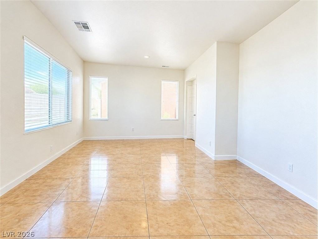 6546 Marco Vista Ave - Photo 6 of 30