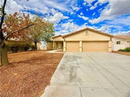 featured image of 5908 E Badlands Ln