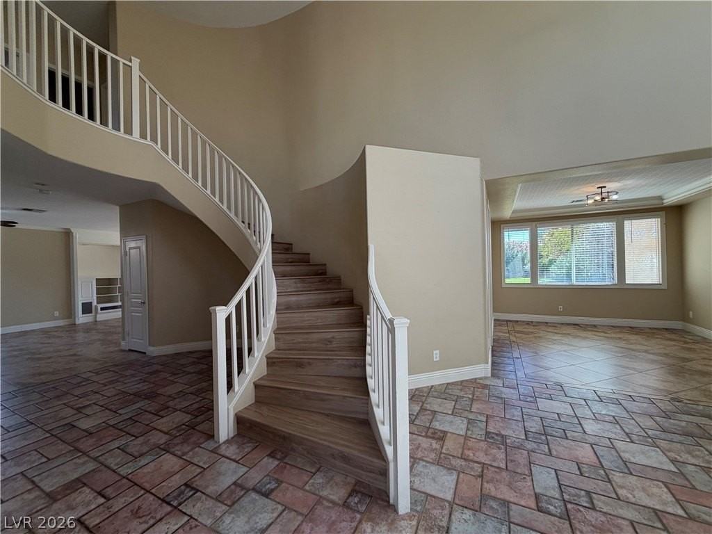 8330 Coyado St - Photo 2 of 20
