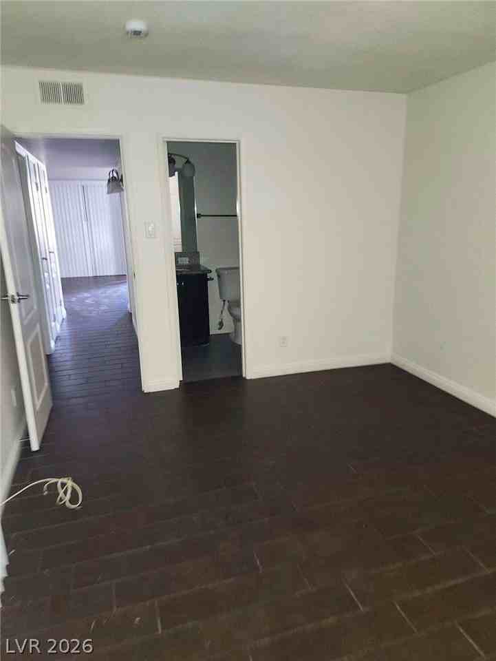 2616 Lynnwood St #3 - Photo 2 of 9