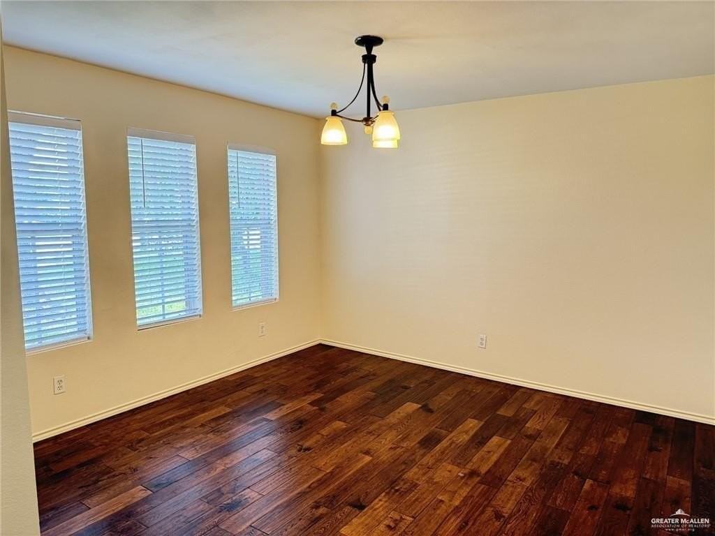 3206 San Mateo Pkwy - Photo 2 of 15