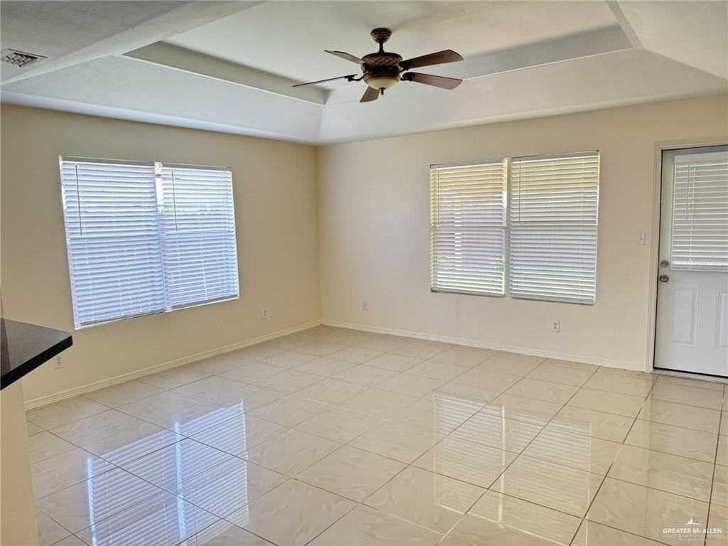 3206 San Mateo Pkwy - Photo 5 of 15