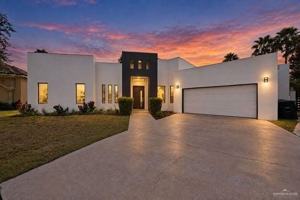 featured image of 2037 S 45th St