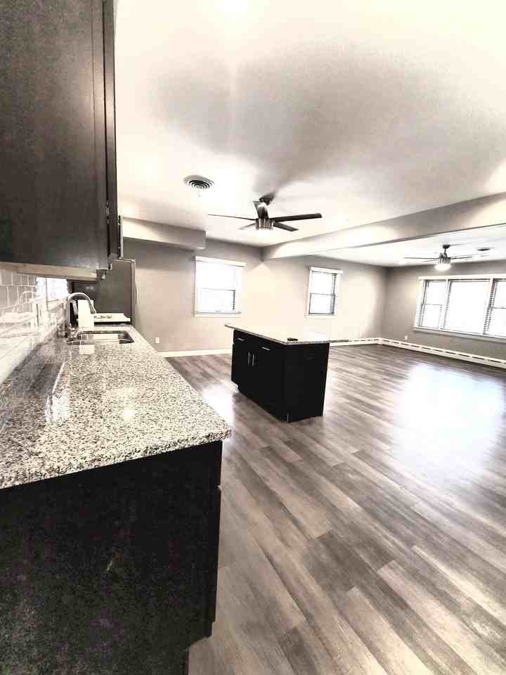 8538 Montfort Drive - Photo 6 of 25