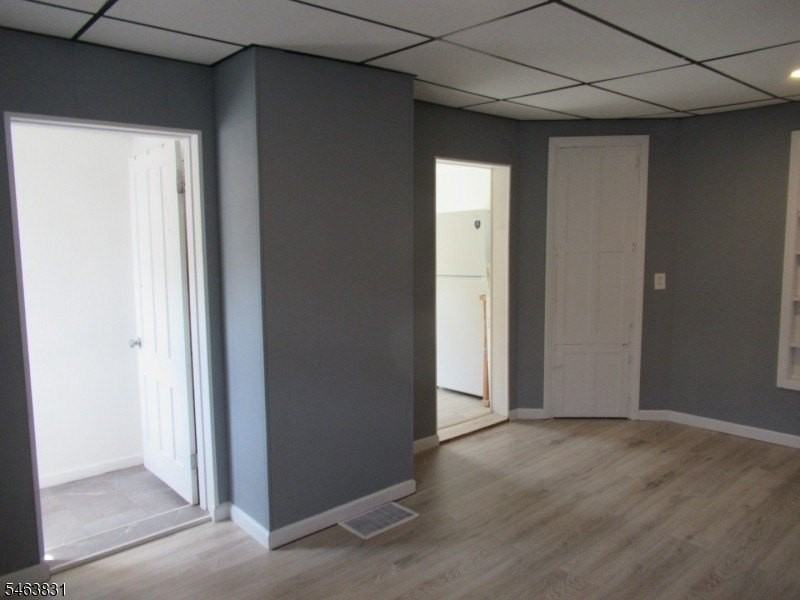 50 Main St #B - Photo 3 of 9