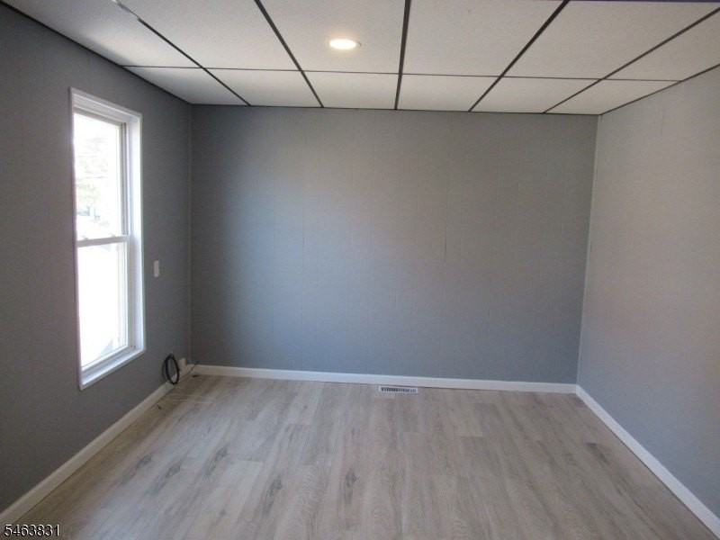 50 Main St #B - Photo 6 of 9