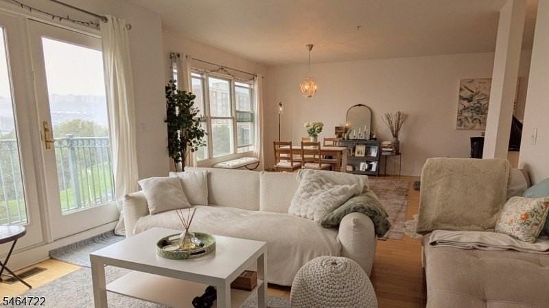 320 The Promenade #320 - Photo 5 of 28
