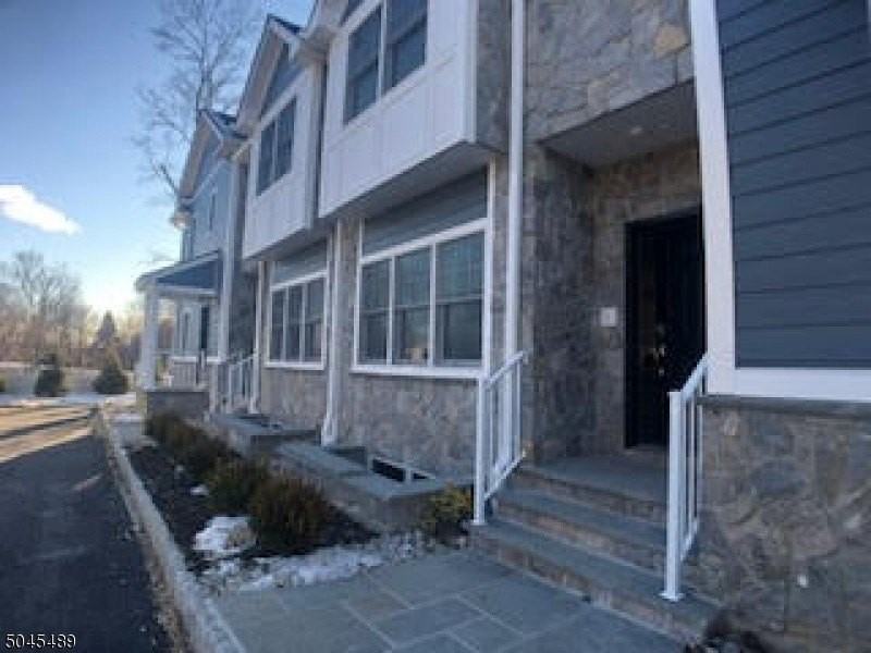 2 Condict St #2 - Photo 2 of 14