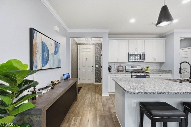 84 Aspen Dr - Photo 3 of 50