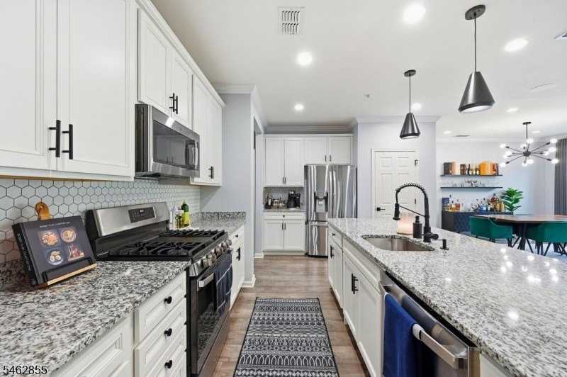 84 Aspen Dr - Photo 7 of 50