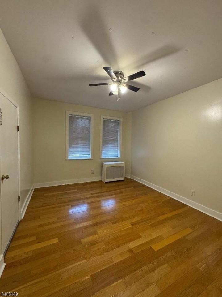 12 Magnolia St - Photo 2 of 14