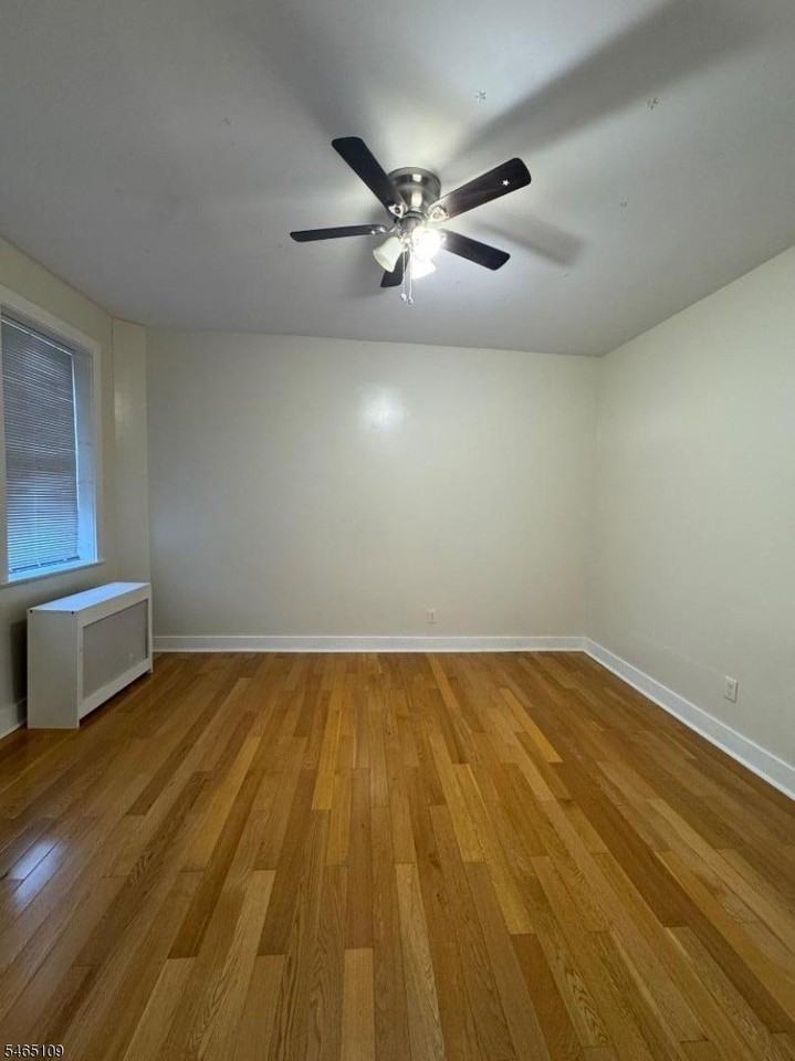 12 Magnolia St - Photo 3 of 14