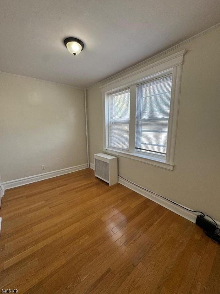12 Magnolia St - Photo 4 of 14