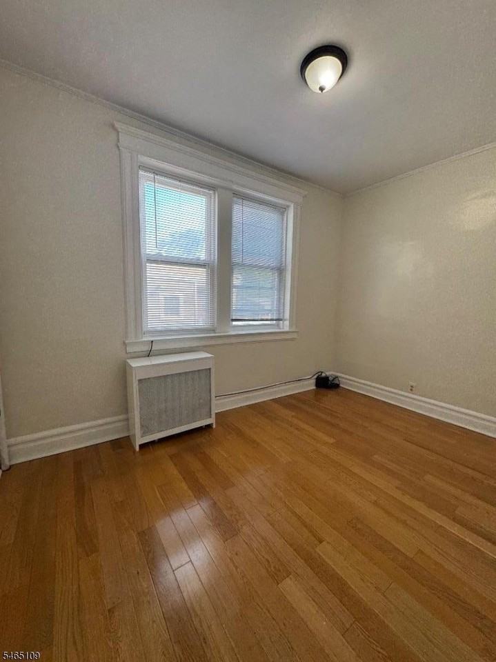 12 Magnolia St - Photo 5 of 14