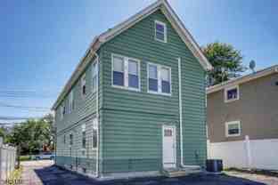906 Roselle St #2 - Photo 1 of 1