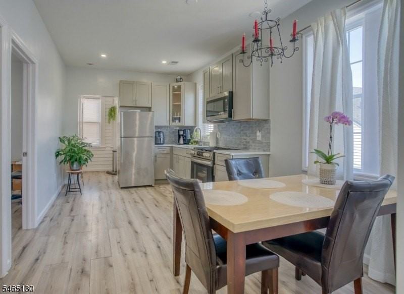 906 Roselle St #2 - Photo 4 of 10