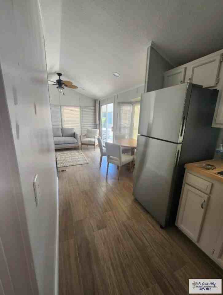 616 Sand Dollar Dr - Photo 5 of 9