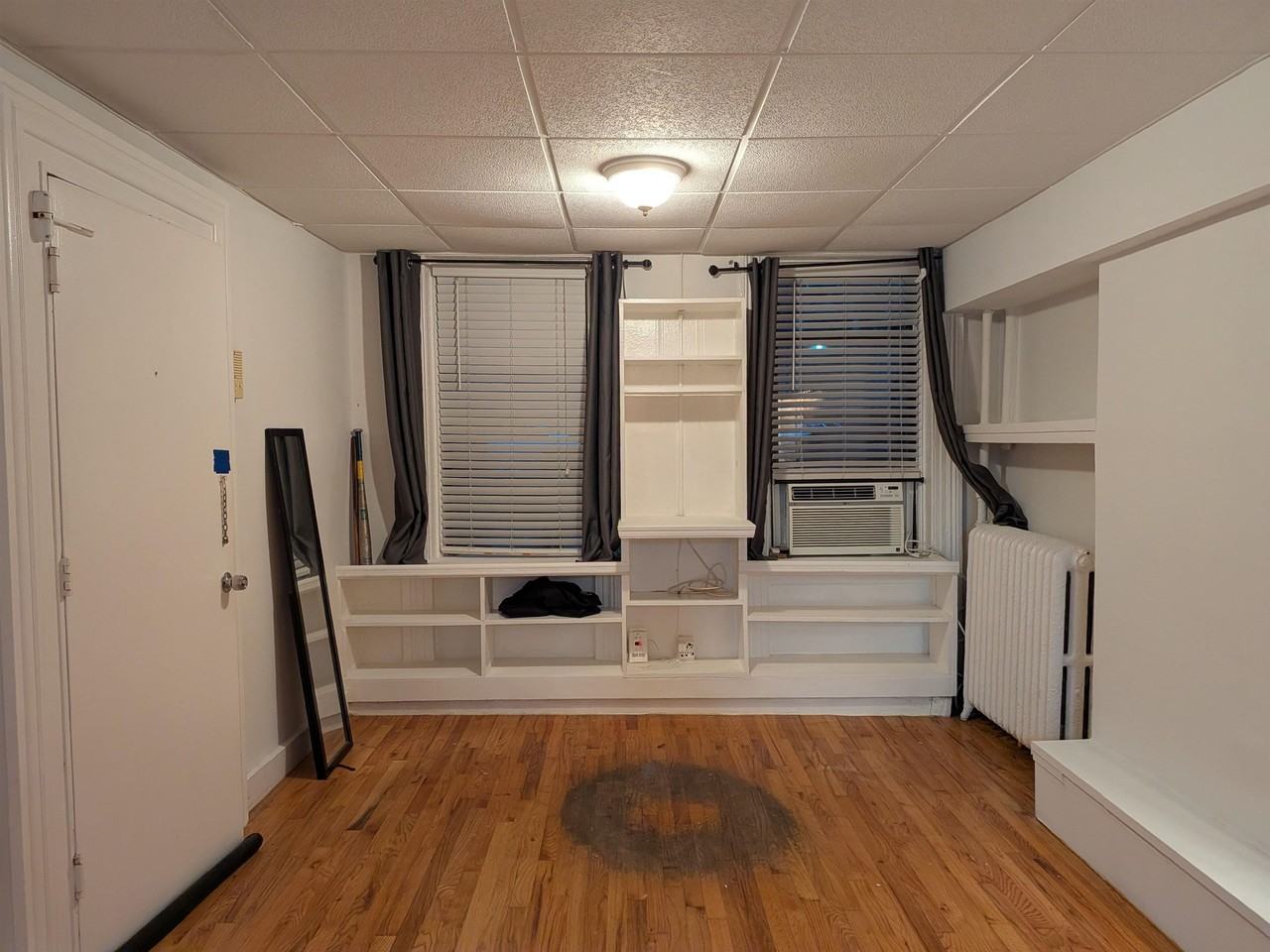 246 5th St - Photo 5 of 7