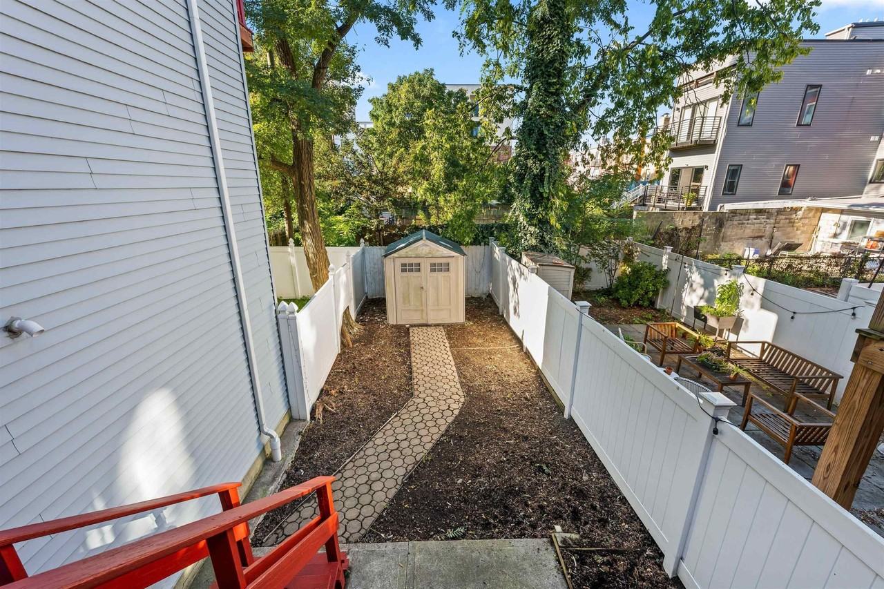 491 Mercer St #2 - Photo 2 of 12