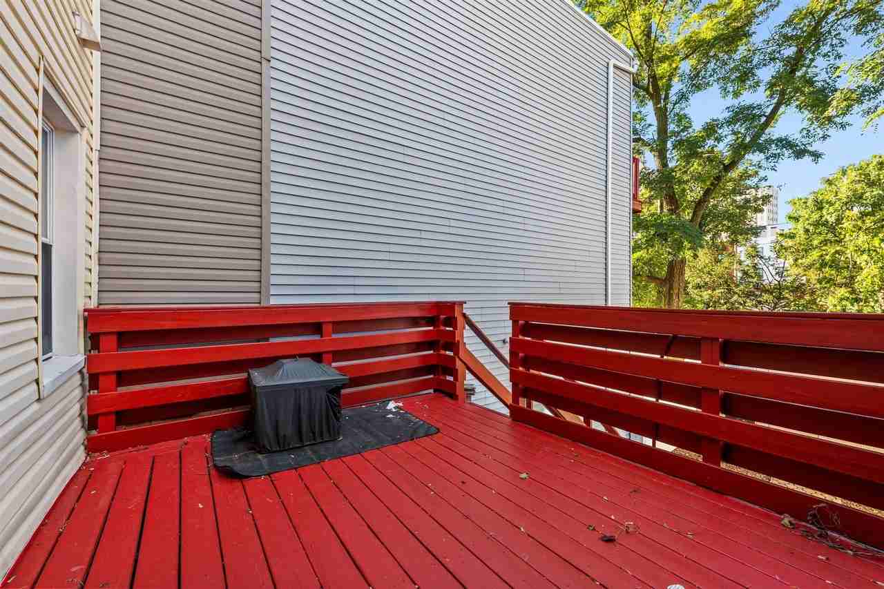 491 Mercer St #2 - Photo 3 of 12