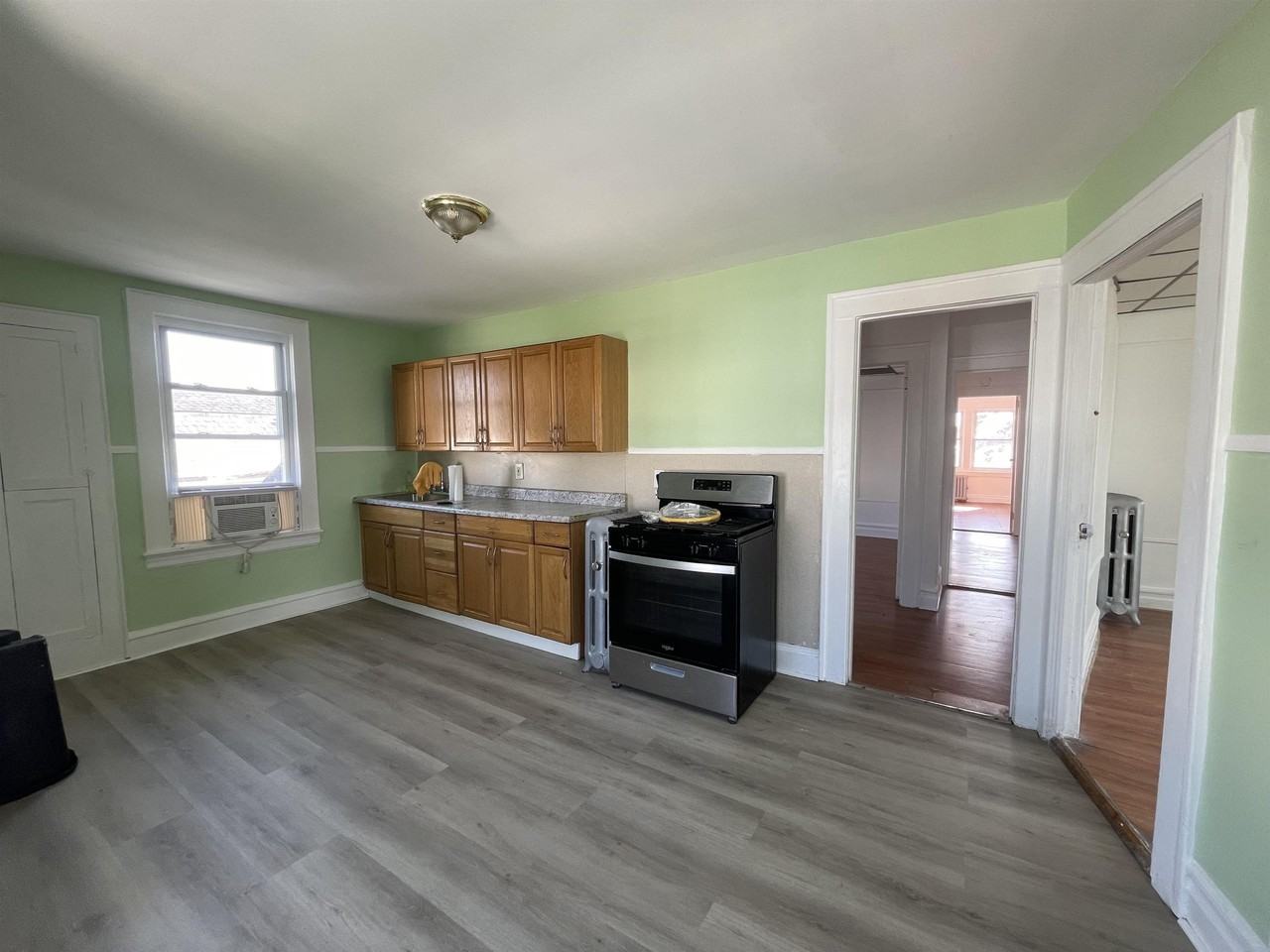 353 Highland Ave #3rdFL - Photo 4 of 8