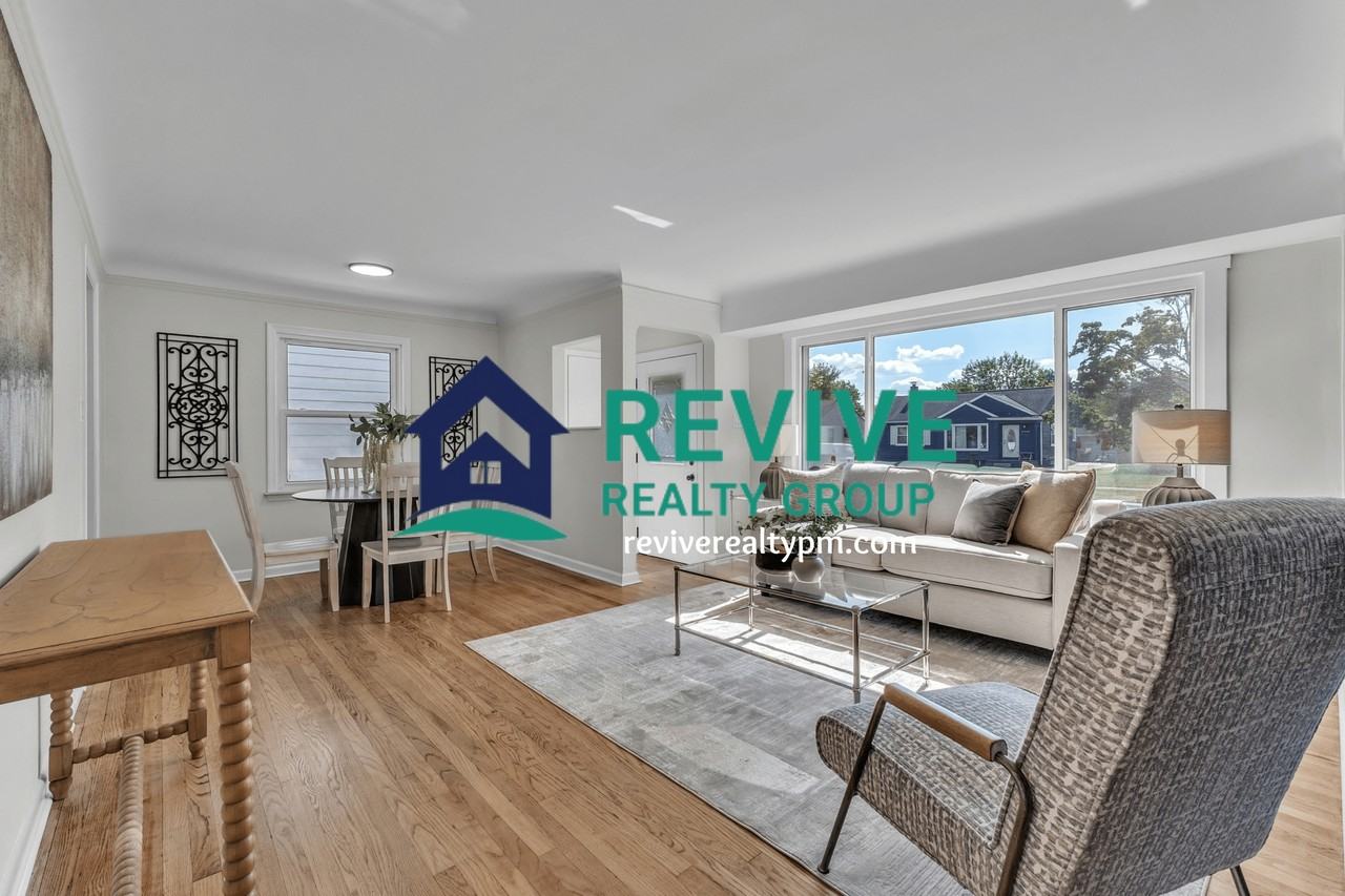 31234 Barton St #1 - Photo 4 of 29