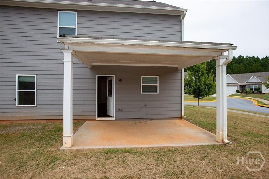 588 Greenlee Rd - Photo 6 of 18