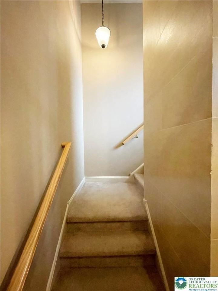 1187 Meadow Lark Way - Photo 3 of 28