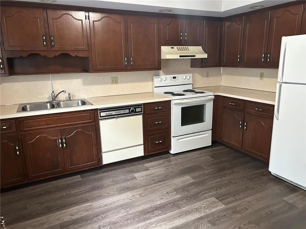1662 Farmersville Rd #1B - Photo 5 of 18