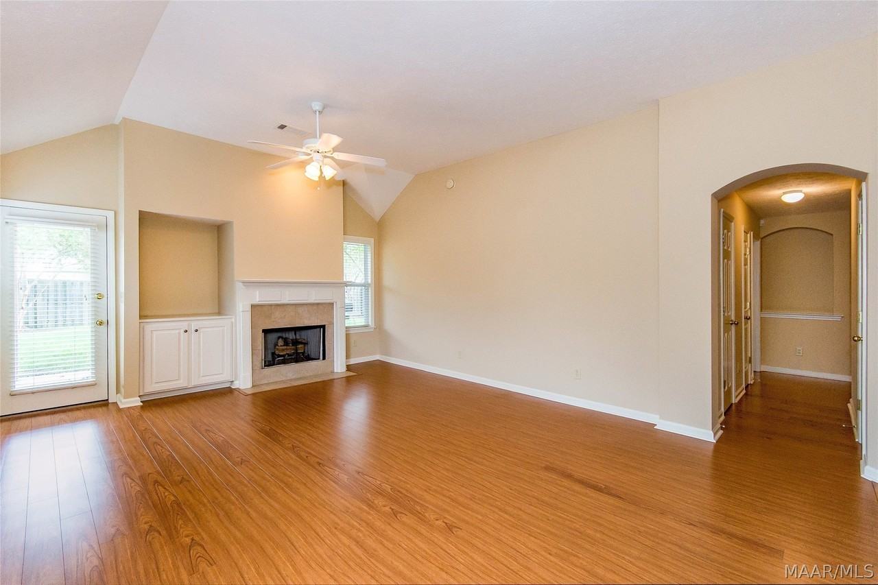 8824 Ashland Park Pl - Photo 4 of 36