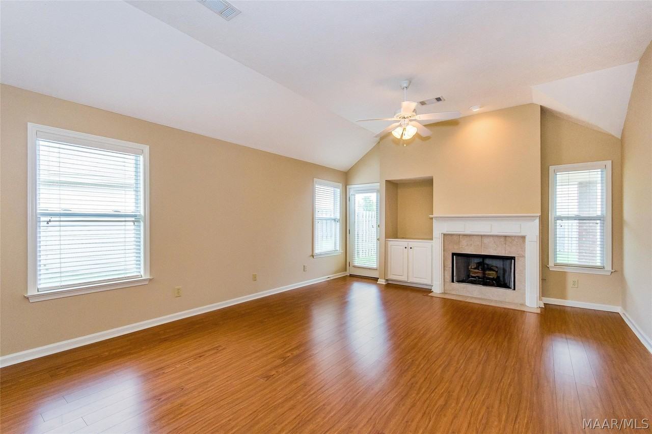 8824 Ashland Park Pl - Photo 5 of 36