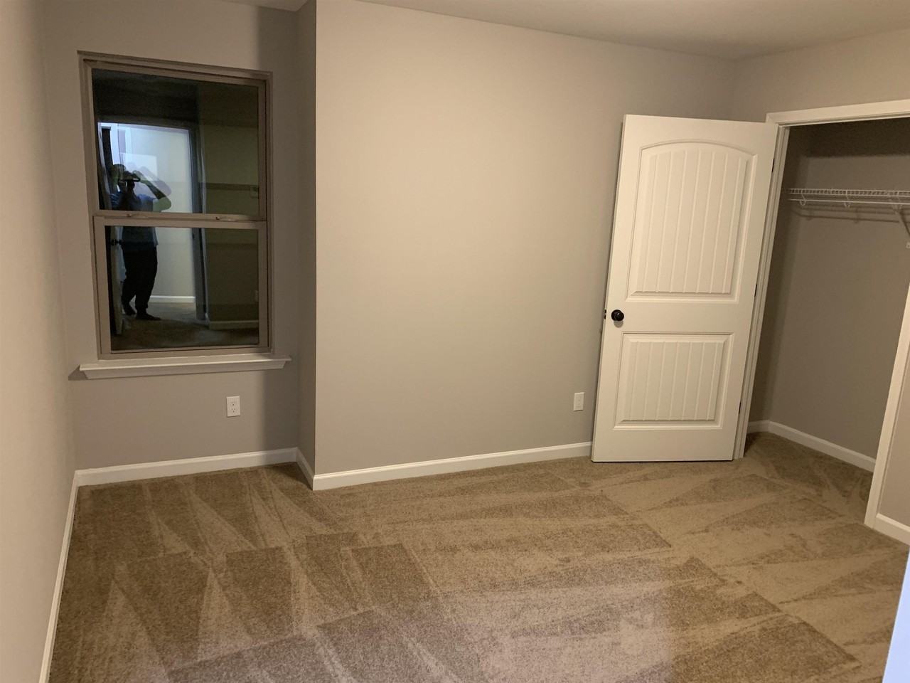 8386 Curtis Landing Dr - Photo 3 of 14