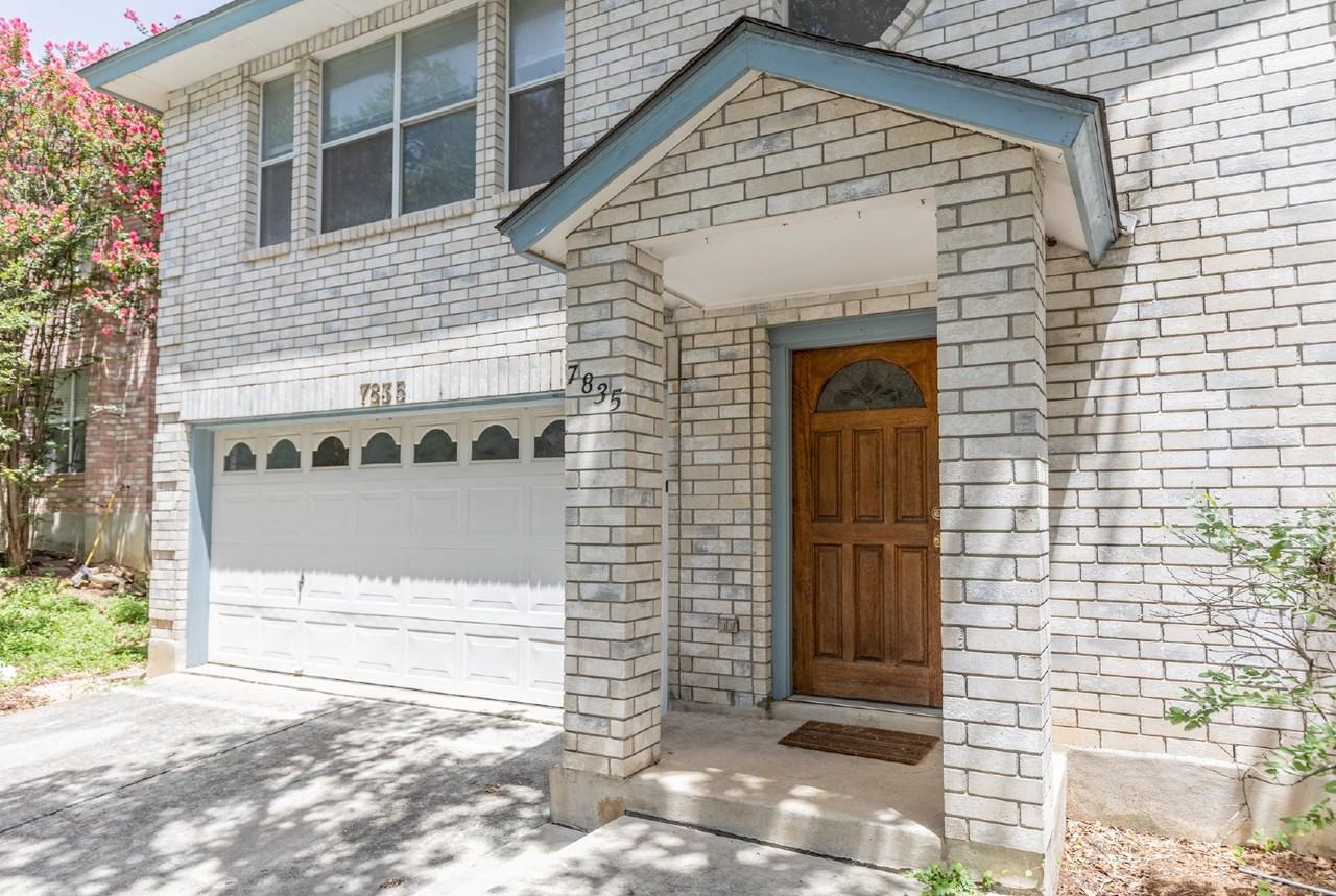 7835 Sandpiper Park Dr - Photo 4 of 39