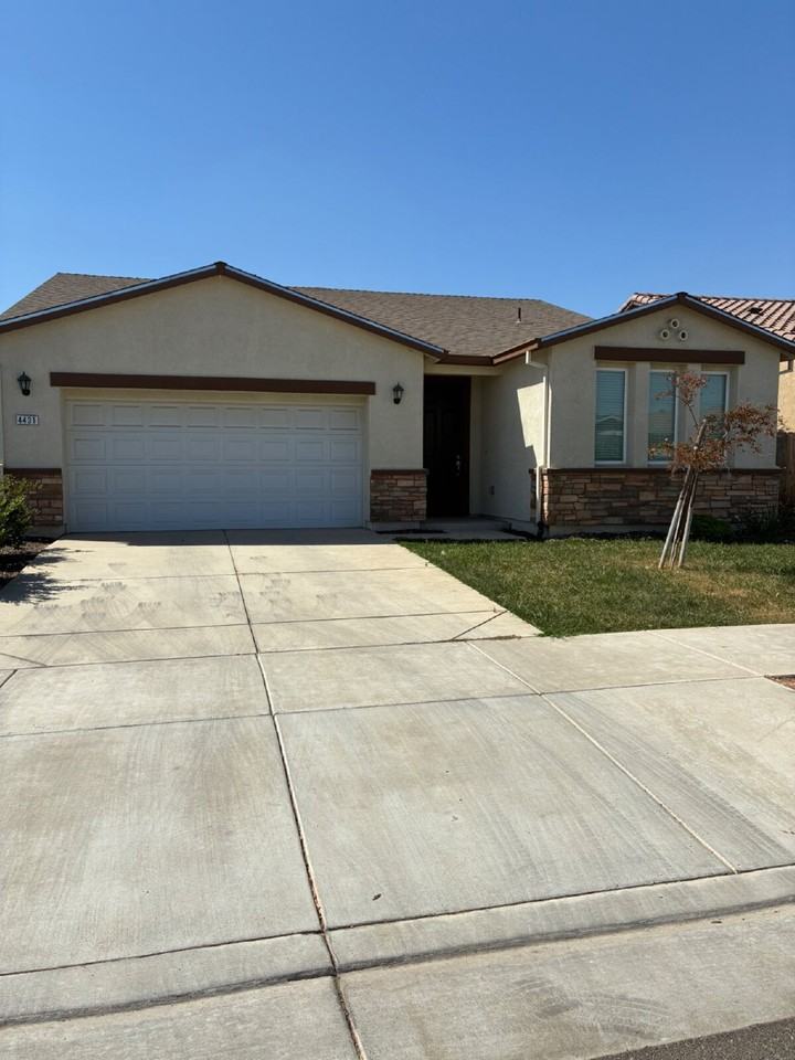4431 Andrea Dr - Photo 2 of 41