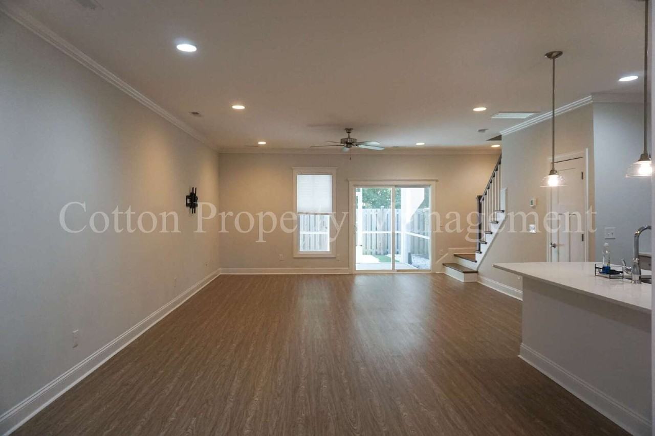 4838 Sebastian Ln - Photo 5 of 24