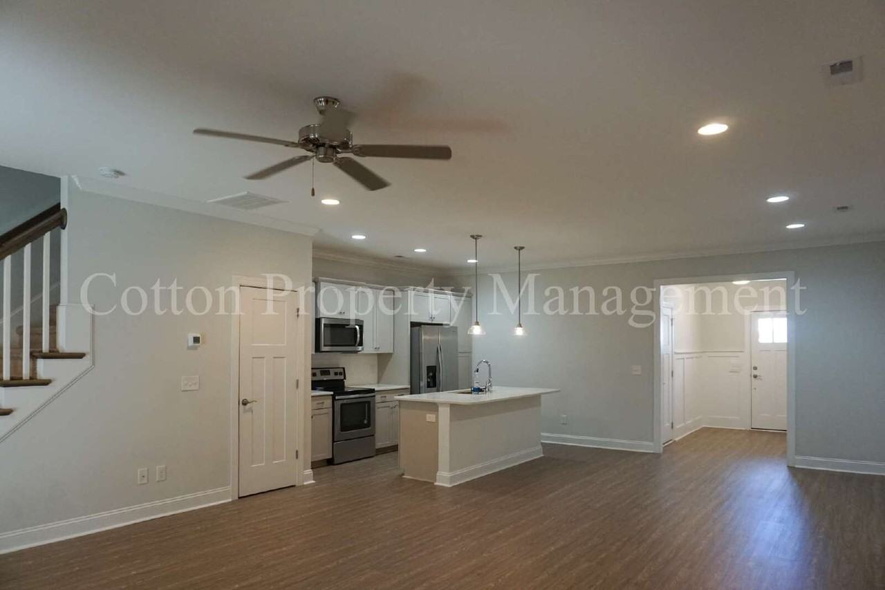 4838 Sebastian Ln - Photo 6 of 24