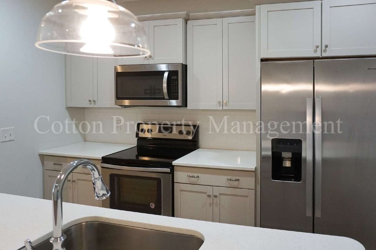 4838 Sebastian Ln - Photo 7 of 24