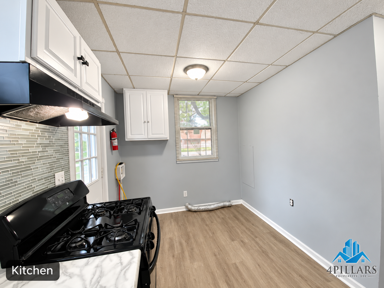 134 Belden St - Photo 5 of 28