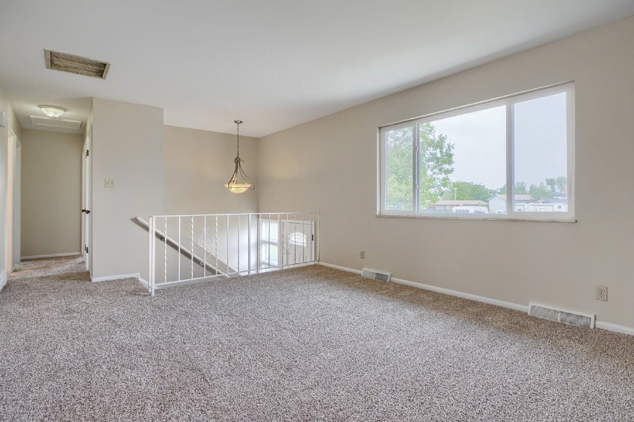 1068 Norfolk St - Photo 6 of 30