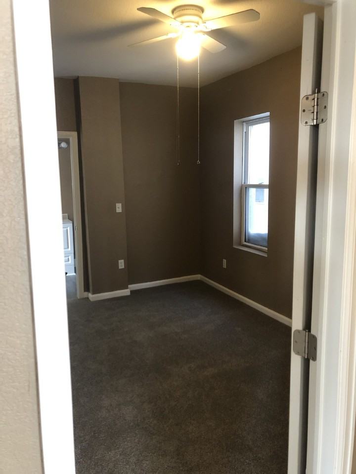 4411 Umatilla St - Photo 2 of 23