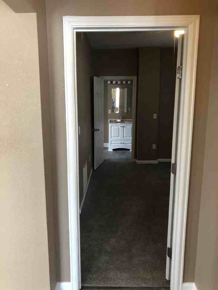 4411 Umatilla St - Photo 3 of 23