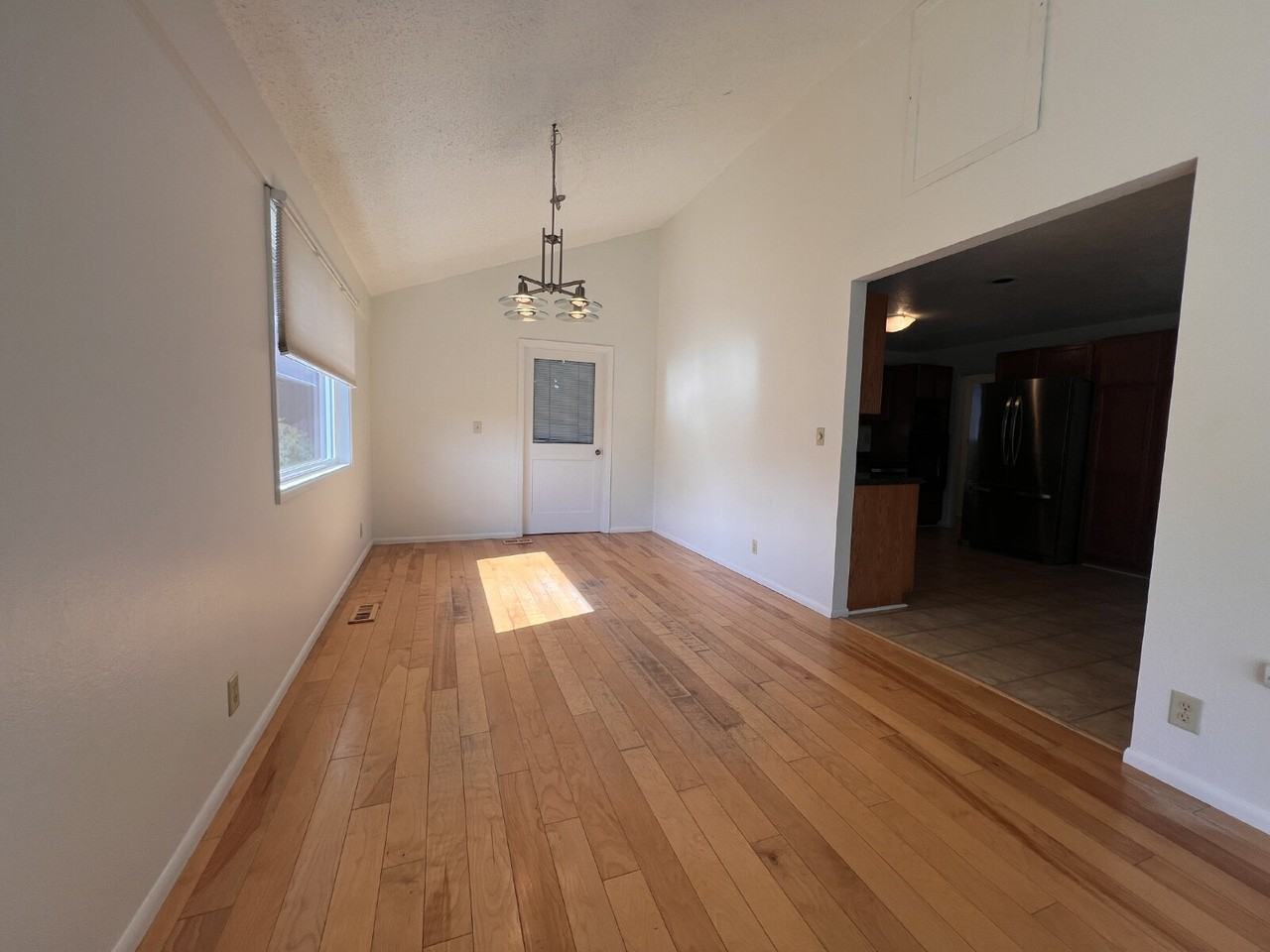 2420 Olive St - Photo 3 of 25