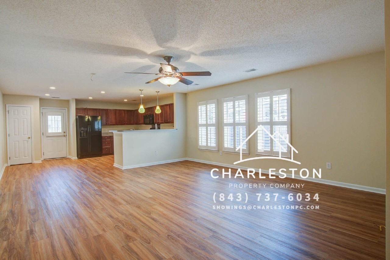 179 Wildberry Ln - Photo 4 of 20