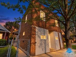 featured image of 3904 Deodar St