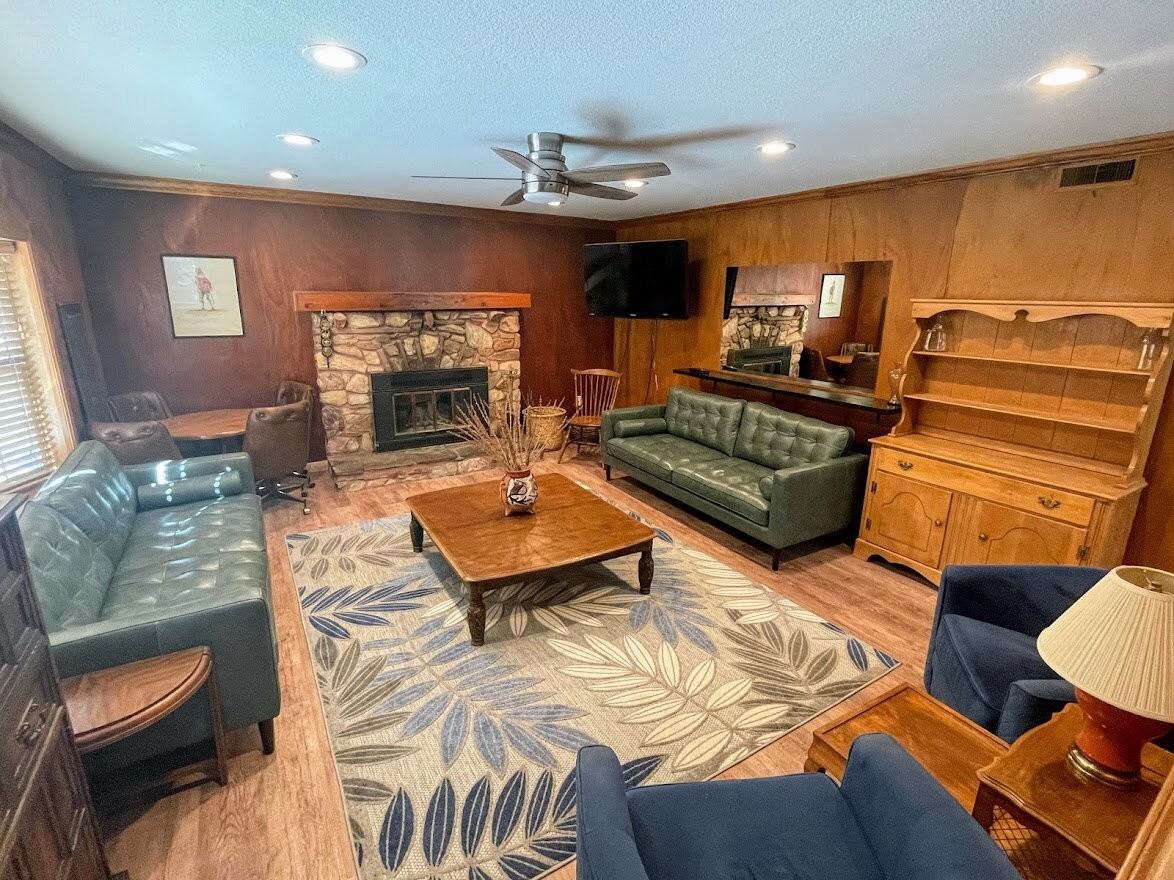 649 Job Ln - Photo 4 of 12