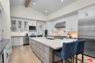 809 Leonard Rd - Photo 4 of 5