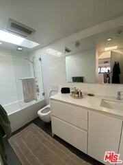1318 Pacific Ave - Photo 5 of 8